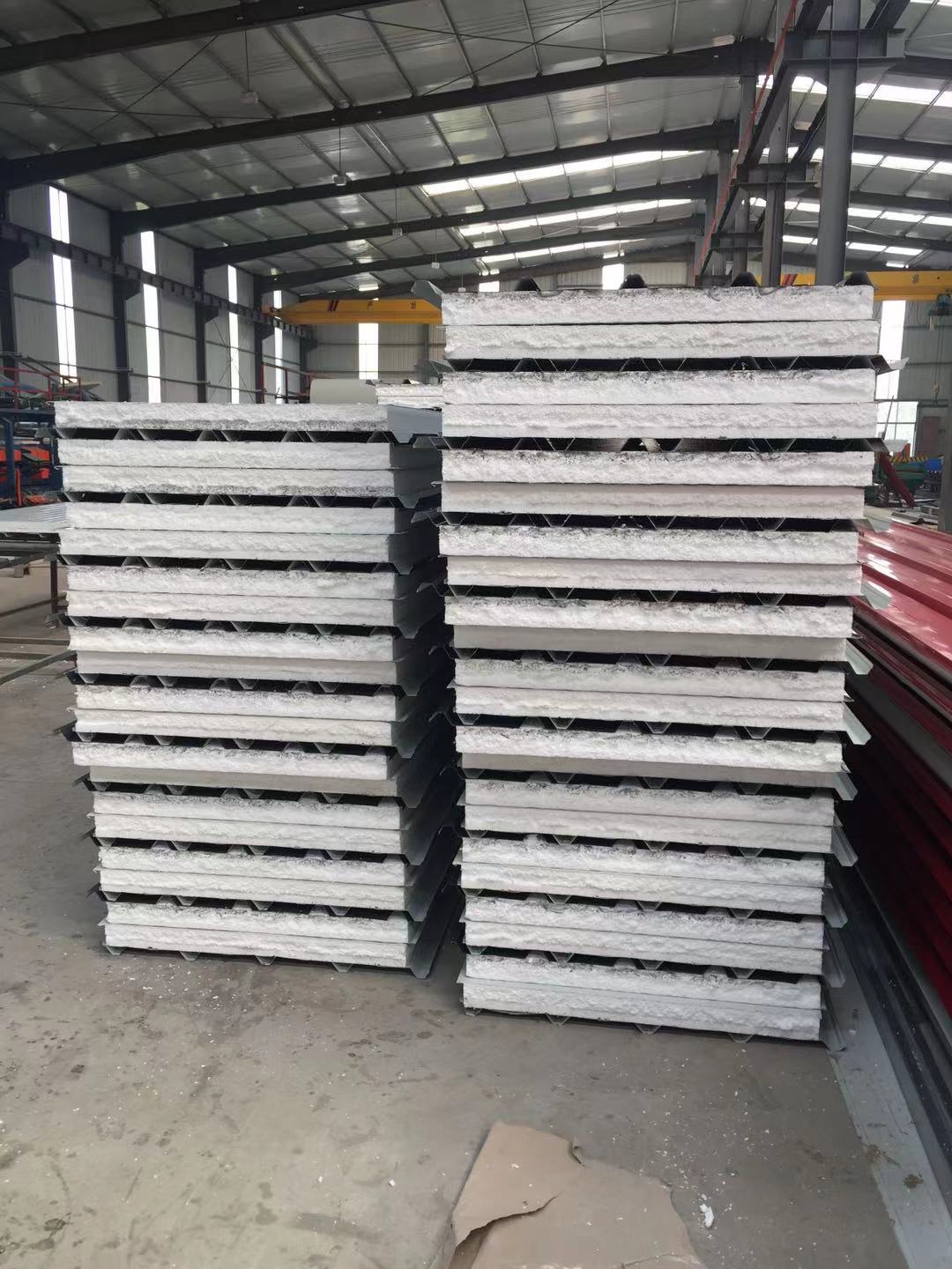 鴻祥泰分析泡沫復(fù)合板到底是什么？